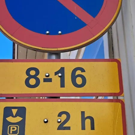 Oppistan קוקולה